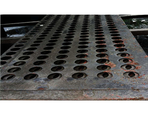 WHEEL BEARING SPINDLE